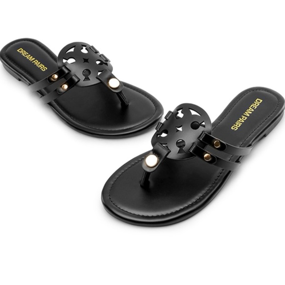 Dream Pairs Women’s Casual Strappy Flip-Flop Sandals - Picture 3 of 11